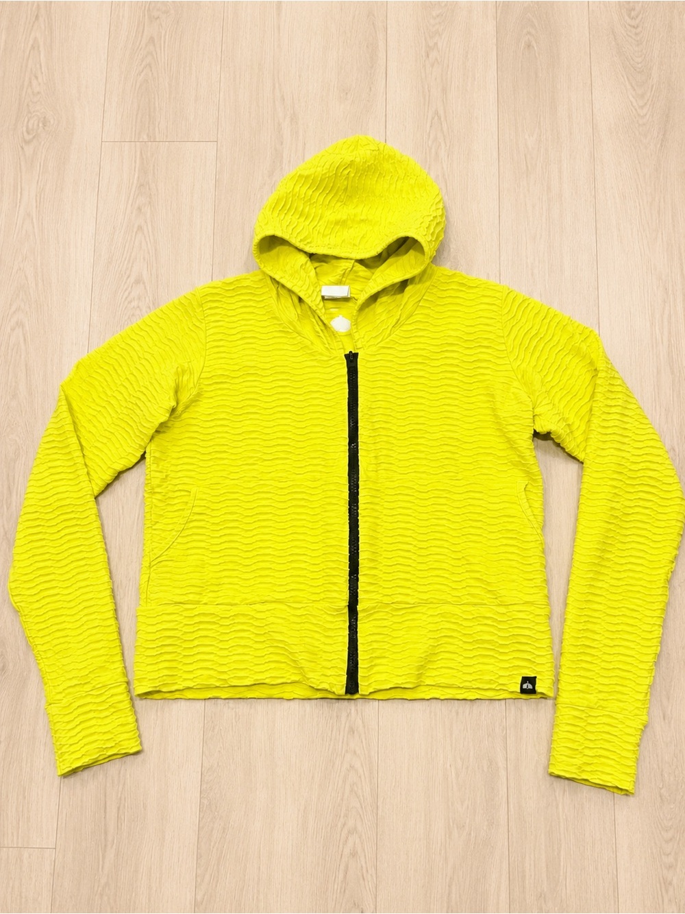 Booty by Brabants Neon Yellow Textured Zip Hoodie Women’s Large